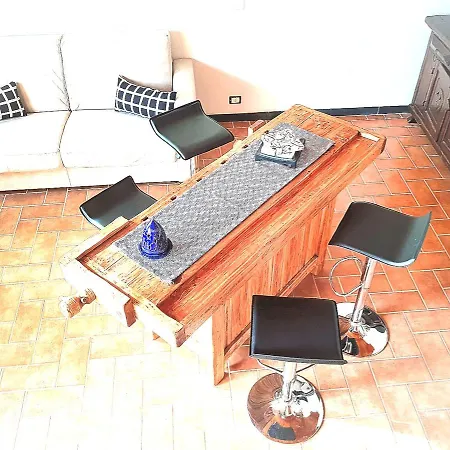 La Casa Di Benvenuto 2 - Wifi Kitchen And Ac ヴェルナッツァ